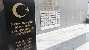 Bayraklı’da Şehitler Anıtı yenilendi