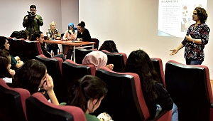 Bornova Belediyesinden öğrenci yurdunda korona eğitimi