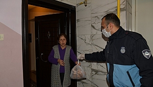 Çiğli’de Yaşlıların ihtiyaçlarını belediye karşılıyor