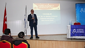 Dünyada bir ilk: Üniversite müfredatına 'yavaşlık' dersi konuldu!