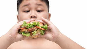 Ergenlikte yapılan diyete dikkat!