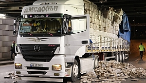 Evdeki hesap çarşıya uymadı, Konak'taki alt geçitte sıkışıp kaldı