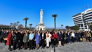 İzmir Büyükşehir Belediyesi’nde yöneticilerin yarısı kadın