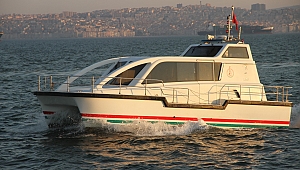  İzmir'in tek deniz ambulansı Büyükşehir'e devredildi