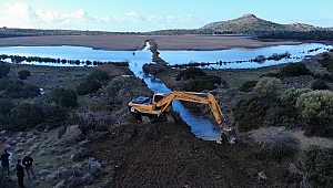 Komisyonda herkes var, İris Gölü’nün sahibi yok!