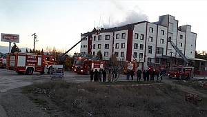 Kuruyemiş fabrikasından alevler yükseldi!