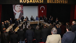 Kuşadası Belediye Meclisi’nden İdlib şehitleri için saygı duruşu