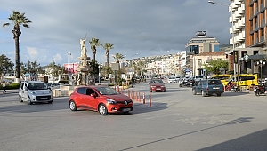 Kuşadası‘nda ”tek yön“ devrimi her kesimden takdir topluyor