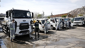 Konak Belediyesi salgınla mücadelede hız kesmiyor