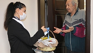 KONAK’TA 65 YAŞ VE ÜSTÜNE NOSTALJİK ARMAĞAN