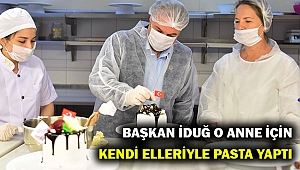 Şehit annesine sürpriz: Başkan elleriyle yaptı...