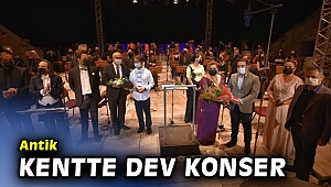 Antik kentte dev konser