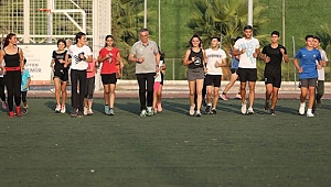 Başkan Halil Arda atletizm pistinde