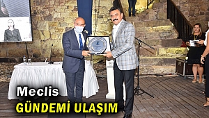 Meclis toplantısı Çandarlı Kalesi'nde yapıldı