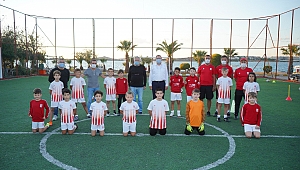200 kişilik futbol ordusu