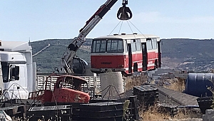 Bergama Belediyesi kullanım ömrünü tamamlayan araç ve gereçlerden kurtuluyor