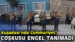 Pandemi ve yağmur Cumhuriyet coşkusuna engel olamadı