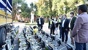 Dünya’nın yardımı Bornova’da toplandı
