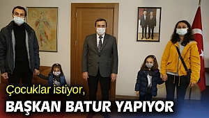 Başkan Batur çocukları kırmadı