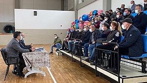 Başkan Kayalar deprem mağduru Mendereslileri yalnız bırakmıyor