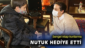 EFES SELÇUK’LU KİTAP KURTLARININ ÖDÜLÜ “NUTUK”