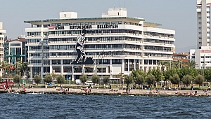 İzmir Büyükşehir Belediyesi ve Konak Belediyesi Kemeraltı Çarşısı'na taşınsın çağrısı