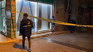 Karabağlar'da polisi döner bıçağı ile yaraladı