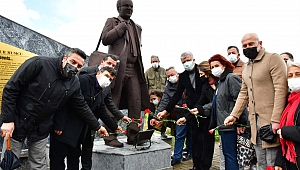 Uğur Mumcu Narlıdere’de anıldı