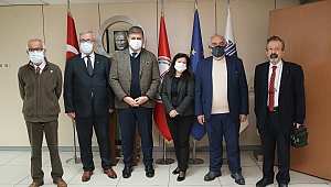 Başkan Tugay Disk Emekli-Sen’i ağırladı