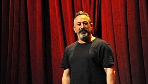 Cem Yılmaz, hayranlarını dolandırıcılara karşı uyardı!