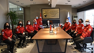 Başkan Günel depremin kahramanlarıyla buluştu