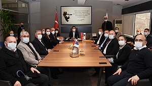 CHP'li Yıldız'dan Kuşadası Belediyesi’ne ziyaret