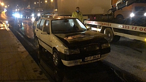 D100’de yanan otomobilden sıçrayan alevler, bir otomobili daha yaktı