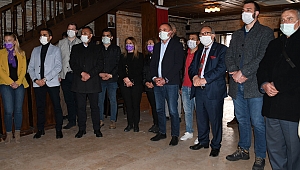 “IŞIĞIN İZİNDEKİ KADINLAR” KUŞADASI’NDA 