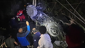 Kanala devrilen traktörün sürücüsü hayatını kaybetti