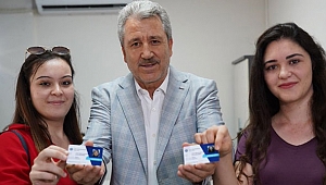 Ege Üniversitesi mezunlarıyla bağlarını güçlendiriyor