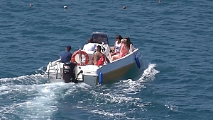 Kuşadalı turizmcilerin Rus turist sevinci