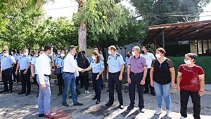 Başkan Sandal, personeliyle bayramlaştı… Sandal: Bizim tarafımız, sizin yanınız