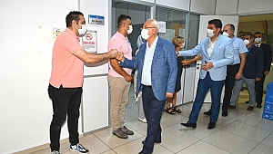 Başkan Selvitopu, personeliyle bayramlaştı