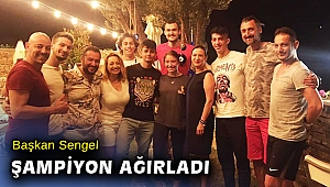DÜNYA ŞAMPİYONU AYŞE BEGÜM ONBAŞI BAŞKAN SENGEL İLE BULUŞTU