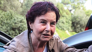 Ünlü oyuncu hastaneye kaldırıldı