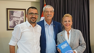 CHP'li Vekil Kani Beko’dan, İzmir Gazeteciler Cemiyeti Başkanı Dilek Gappi’yi ziyaret