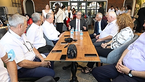 Gaziemir’de 30 Ağustos Zafer Bayramı’nda dayanışma kahvaltısı