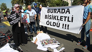İzmirli bisikletçilerden kefenli eylem