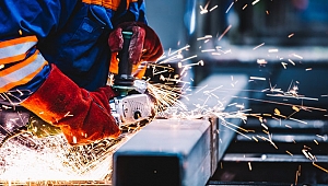 Türkiye ekonomisi ihracatla büyüyor