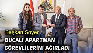 Başkan Soyer Bucalı apartman görevlilerini ağırladı