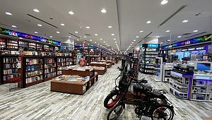 D&R’ın İstinyePark İzmir’deki yeni mağazası İclal Aydın’la açılıyor