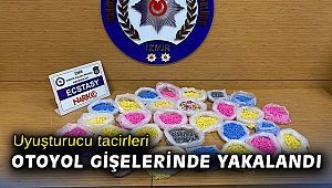 Uyuşturucu tacirleri, otoyol gişelerinde yakalandı