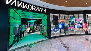 Vakko, yeni mağazalarıyla İzmir İstinyepark'ta 