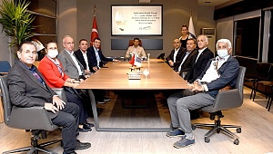CHP Aydın Eski Milletvekili Baydar'dan Kuşadası Kent Meydanı Projesine tam not